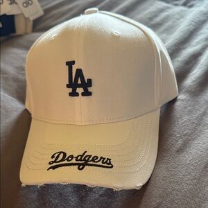 White Major League Baseball Cap